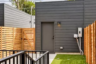 804 Dahlia St, Denver, CO 80220 - Photo 22