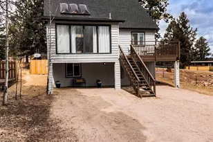 918 W Lorraine Ave, Woodland Park, CO 80863 - Photo 2