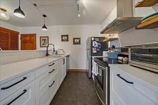 3249 W Fairview Pl, Denver, CO 80211 - Photo 10