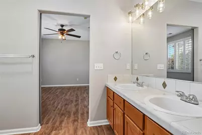 21749 E Jarvis Place, Aurora, CO 80018 - Photo 22