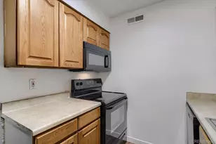 3653 S Sheridan Blvd, Lakewood, CO 80235 - Photo 8