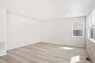 17617 E 89th Wy, Commerce City, CO 80022 - Photo 8