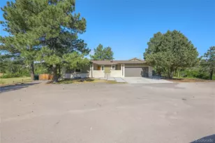 9303 Clydesdale Rd, Castle Rock, CO 80108 - Photo 2