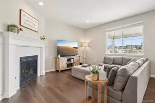 7136 S Vandriver Way, Aurora, CO 80016 - Photo 10
