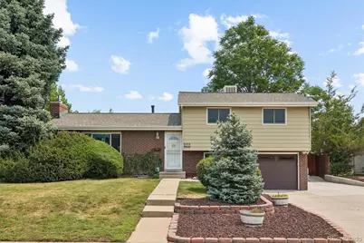 686 Elkhart Street, Aurora, CO 80011 - Photo 1