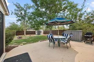 686 Elkhart St, Aurora, CO 80011 - Photo 24