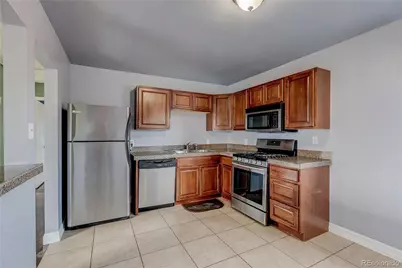 5557 Billings Street, Denver, CO 80239 - Photo 6