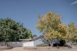 3719 E Mission Pkwy, Aurora, CO 80013 - Photo 40