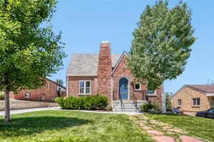 425 S Alcott St, Denver, CO 80219 - Photo 2