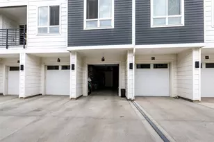 6153 N Ceylon St, Denver, CO 80249 - Photo 2