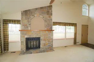 8201 S High Ct, Centennial, CO 80122 - Photo 14