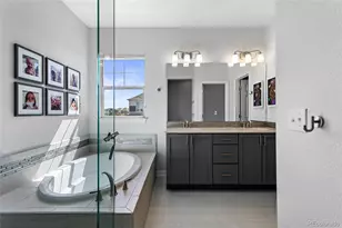 8598 E 50th Ave, Denver, CO 80238 - Photo 20