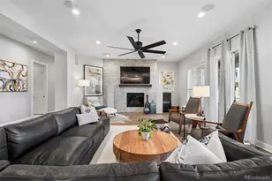 8457 S Shawnee Ct, Aurora, CO 80016 - Photo 6