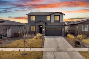 3847 N Catawba Wy, Aurora, CO 80019 - Photo 1