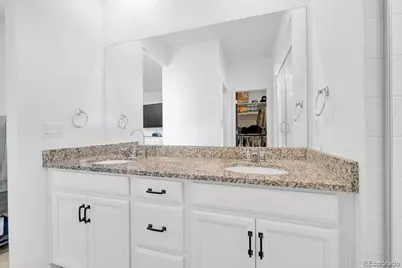 3847 N Catawba Way, Aurora, CO 80019 - Photo 18