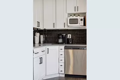 3310 Ivy Street, Denver, CO 80207 - Photo 18