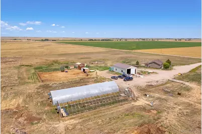 59520 E 64th Avenue, Strasburg, CO 80136 - Photo 10