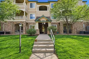 8389 S Independence Cir, Littleton, CO 80128 - Photo 2