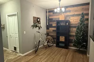 8389 S Independence Cir, Littleton, CO 80128 - Photo 6