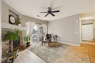 8389 S Independence Cir, Littleton, CO 80128 - Photo 12