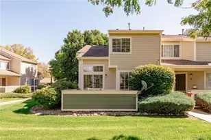 930 Button Rock Dr, Longmont, CO 80504 - Photo 2
