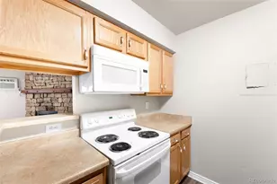 10150 E Virginia Ave, Denver, CO 80247 - Photo 6