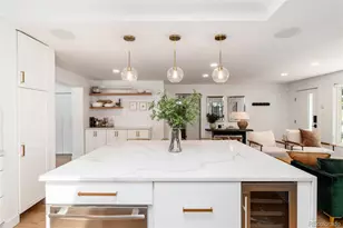 1065 S Monroe St, Denver, CO 80209 - Photo 6