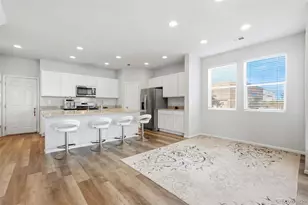 16291 Bolling Dr, Denver, CO 80239 - Photo 8