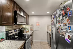 8555 Fairmount Dr, Denver, CO 80247 - Photo 10