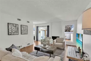 7165 S Vine Circle, Centennial, CO 80122 - Photo 2