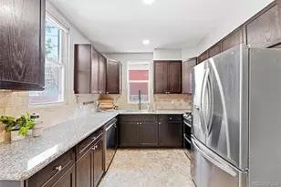 3324 N Franklin St, Denver, CO 80205 - Photo 16
