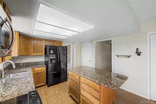 487 S Kingston Cir, Aurora, CO 80012 - Photo 24