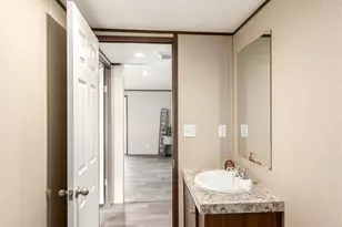 720 4th St, Colorado Springs, CO 80907 - Photo 24