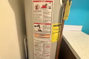 19 Cornell Cir, Pueblo, CO 81005 - Photo 2