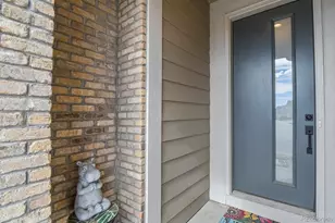 11463 W 53rd Pl, Arvada, CO 80002 - Photo 2