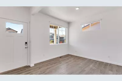 9938 Danube Court, Commerce City, CO 80022 - Photo 6