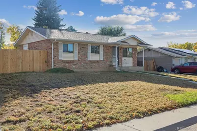 842 S Worchester Street, Aurora, CO 80012 - Photo 2