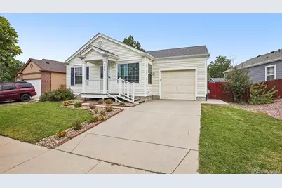 4974 Jasper Court, Denver, CO 80239 - Photo 2