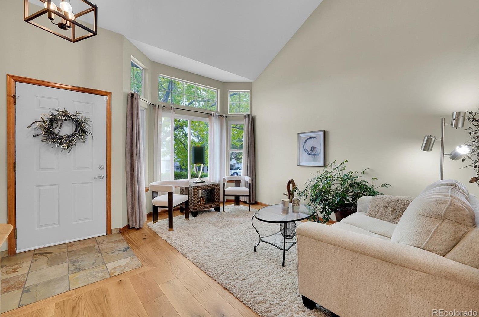 8910 Portland Ave, Littleton CO 80128-8011 exterior