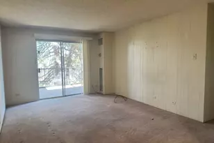 2325 S Linden Ct, Denver, CO 80222 - Photo 2