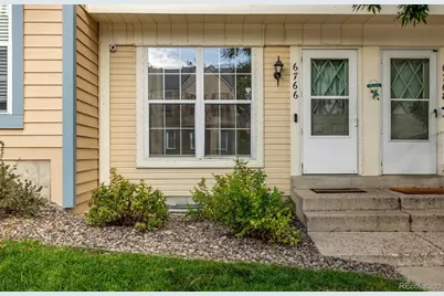 6766 S Holland Way, Littleton, CO 80128 - Photo 2