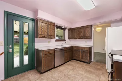 8998 W Radcliffe Drive, Littleton, CO 80123 - Photo 6