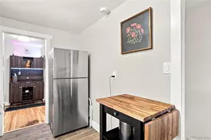 812 Geneva St, Aurora, CO 80010 - Photo 10