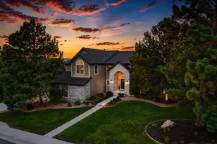 4 Red Tail Dr, Highlands Ranch, CO 80126 - Photo 1