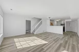 1583 S Danube Way, Aurora, CO 80017 - Photo 6