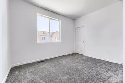 366 N Bersshine Court, Watkins, CO 80137 - Photo 10