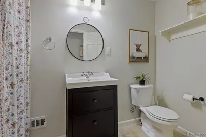 2555 E Maplewood Avenue, Littleton, CO 80121 - Photo 18