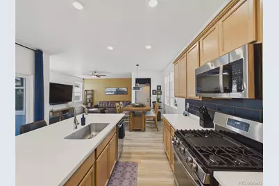 3337 N Duquesne Way, Aurora, CO 80019 - Photo 8