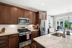 871 Golden Peak Dr, Erie, CO 80516 - Photo 6