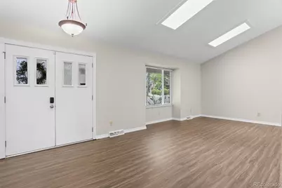 3737 S Walden Street, Aurora, CO 80013 - Photo 2